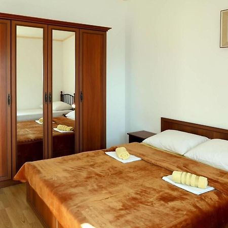 Apartments Biljana 格拉达茨 外观 照片