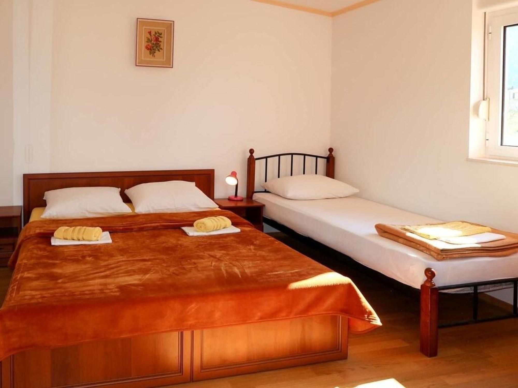 Apartments Biljana 格拉达茨 外观 照片