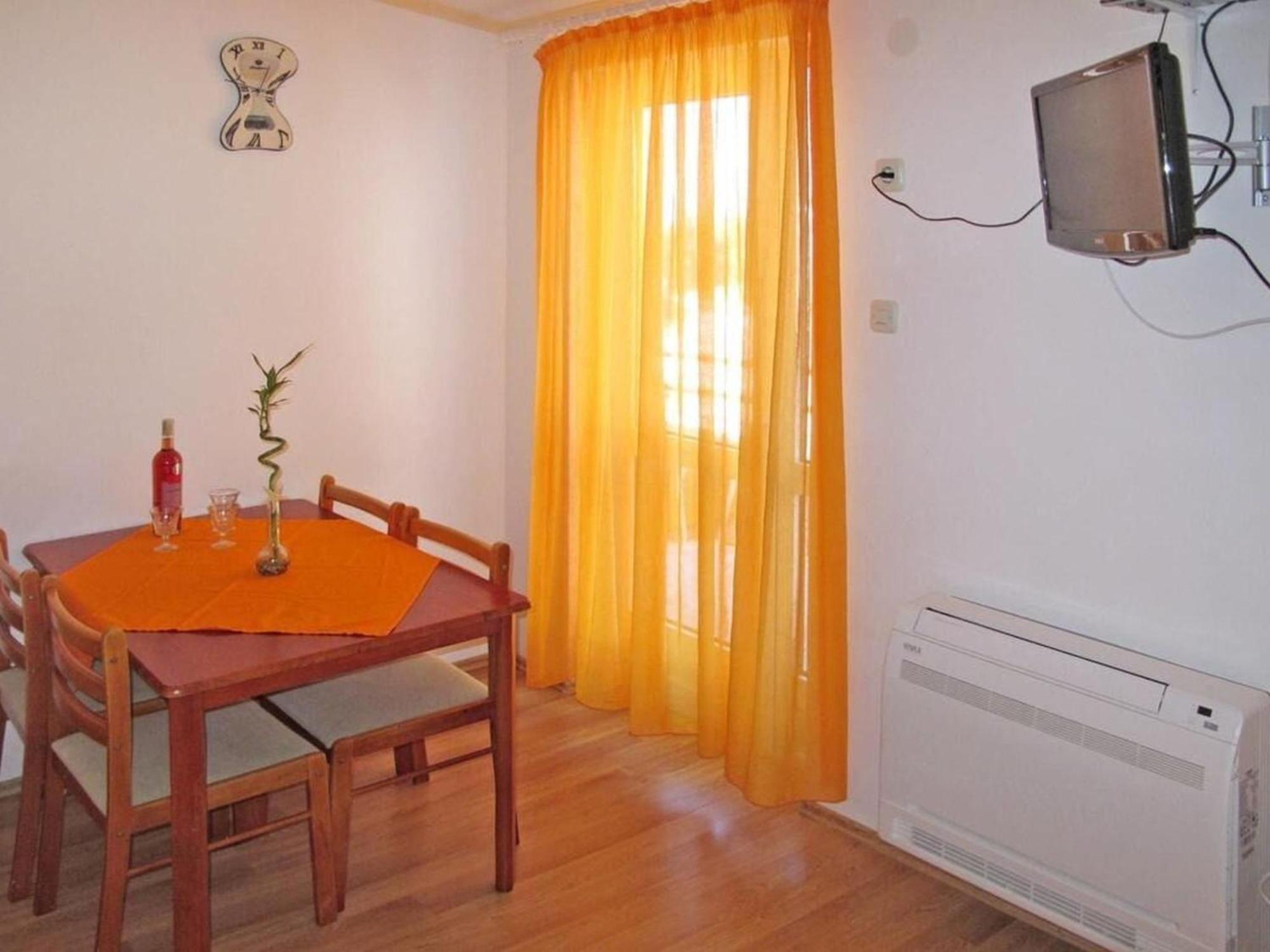 Apartments Biljana 格拉达茨 外观 照片